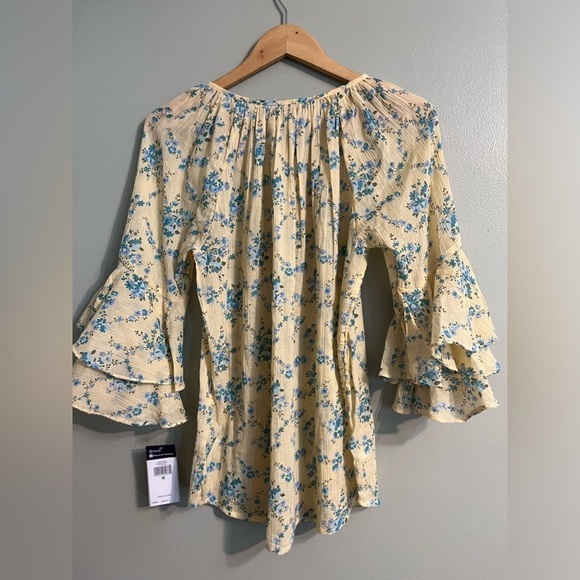 Chaps Womens Yellow Floral Boho Bell Sleeve 100% Crinkle Cotton Blouse Sz M NWT - Picture 1 of 14